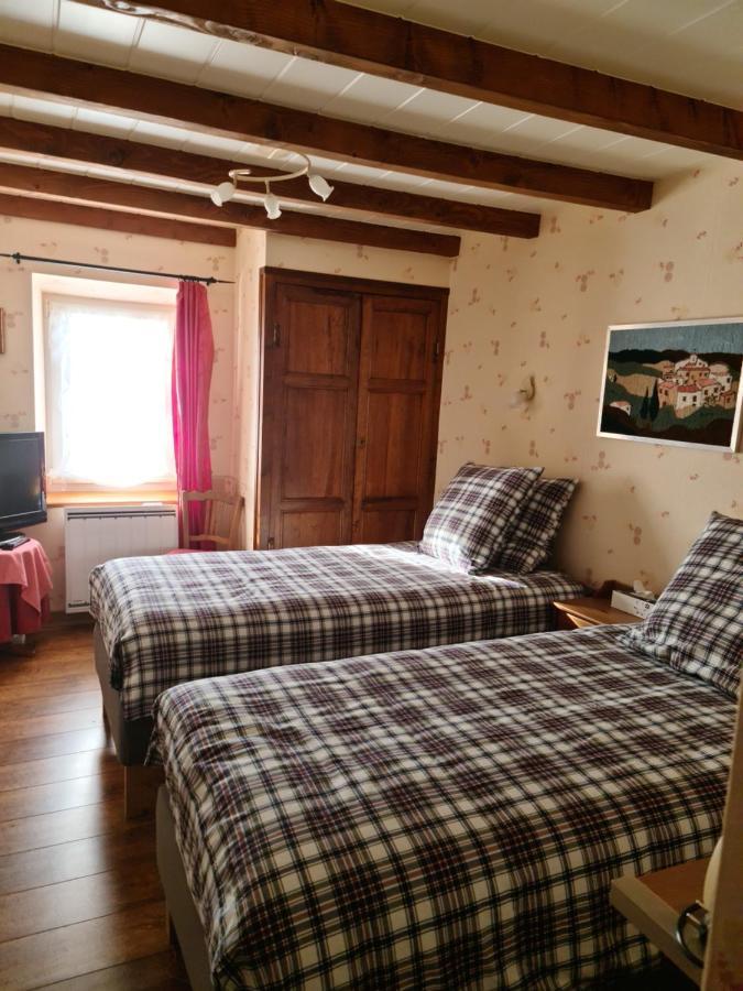 Bed and Breakfast Chez Tiane Puy de Dôme Saint-Flour  Exterior foto